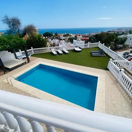 Villa De Haro Fuengirola